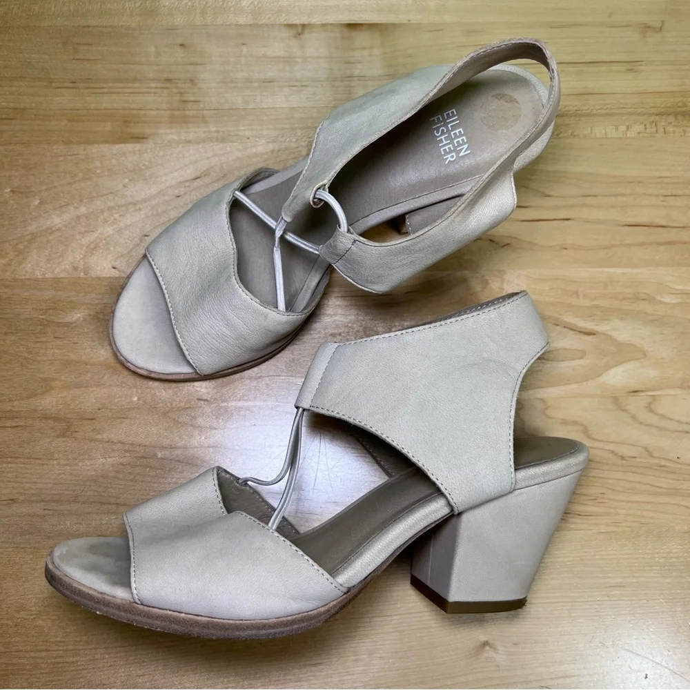 Eileen Fisher doe Open Toe Casual Ankle Strap Sandals size 7.5